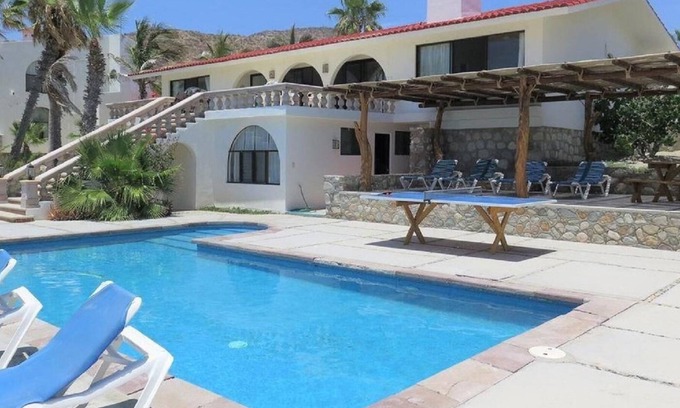 Pescadero Casa | Private beachfront pool, airy & open living area leading to an outdoor oasis