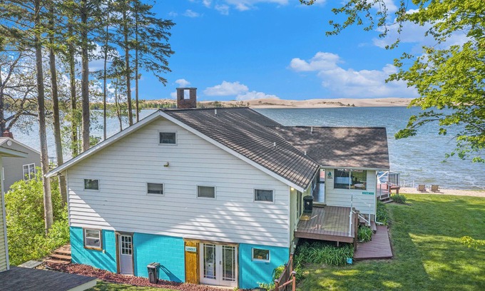 Silver Lake Casa | Private Beachfront on Silver Lake: Amazing Views, Pontoon Boat, Kayaks