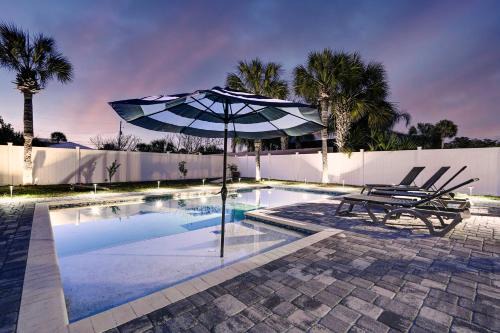 Bid-a-wee Beach Casa | Private Bid-A-Wee Beach Access! PCB Home with Pool