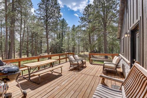 Custer Casa | Private Black Hills Home with Corral Horses Welcome