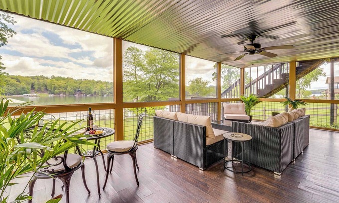 Hayesville Casa | Private Boat Dock & Hot Tub: Lake Chatuge Getaway