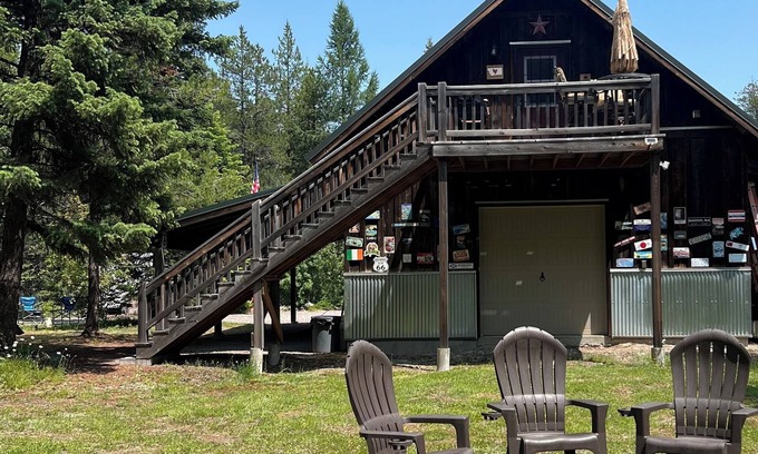 Whitefish Apartamento | Private Cabin In The Woods