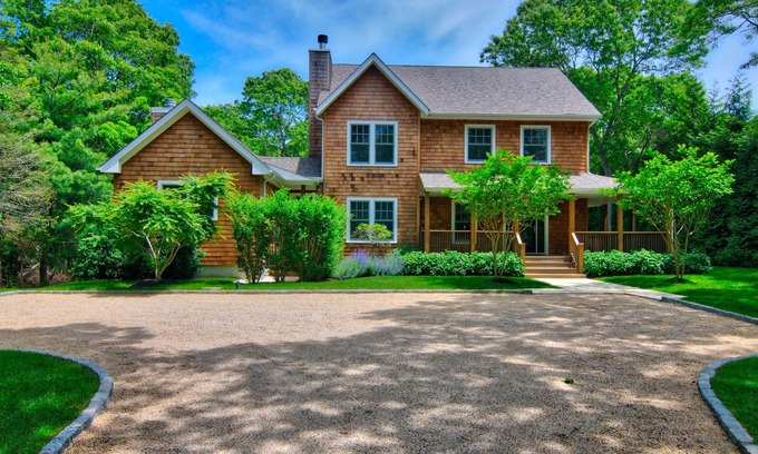 Wainscott Otro | Privada, encantadora y encantadora granja situada en 1 acre en Wainscott East Hampton