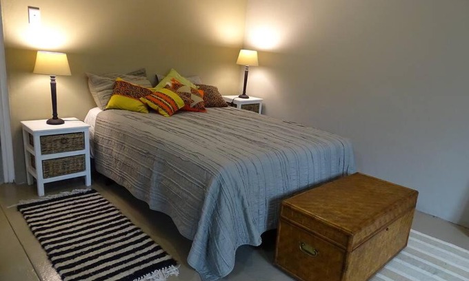 Buffalo City Apartamento | Private cottage on an organic training farm