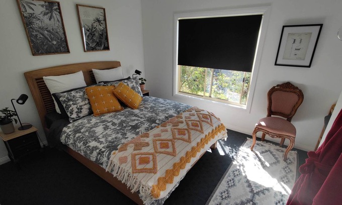 Cape Woolamai Cabaña | Private Cottage Walking Distance to the Beach and Restaurants