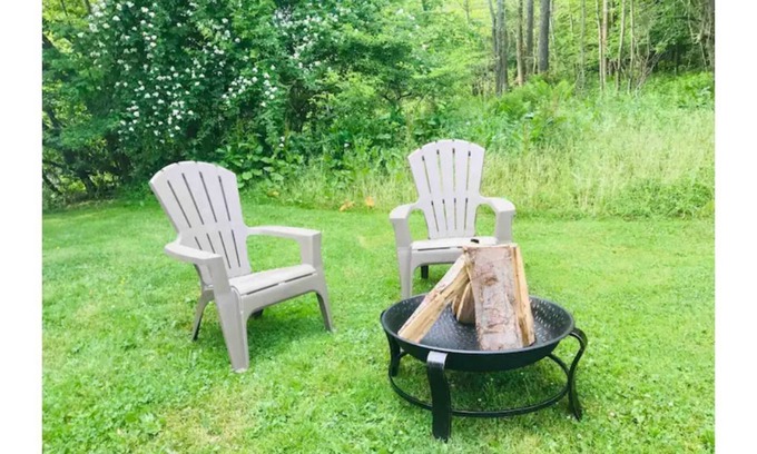 Coudersport Apartamento | Private Coudersport apartment in a great location!