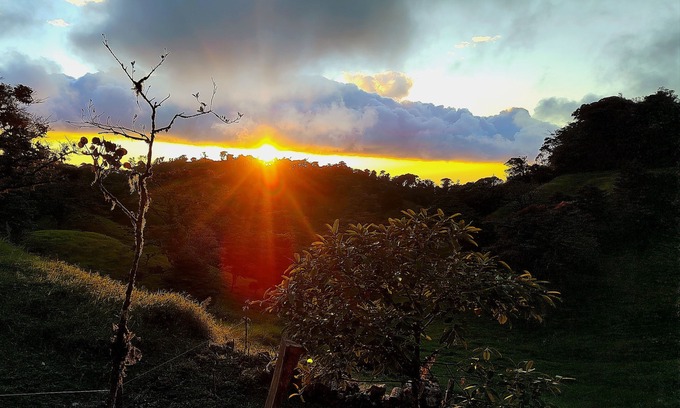 Quebrada Grande Otro | Private cozy house in the middle of the cloud forest.