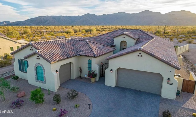Waddell Casa | Private Desert Paradise 20 mins from Superbowl with pool and mountain views!
