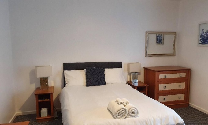 Giltbrook Apartamento | Private Double Bedrooms near Nottingham City
