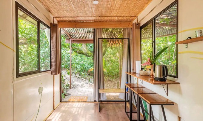 Pan de Azucar Casa | PRIVATE ECO TINY HOME NEAR AIRPORT COSTA RICA