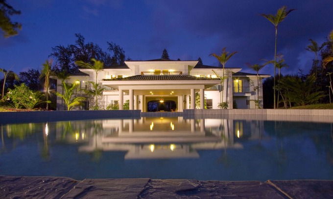 Kapaau Casa | Private Elegant Eco-Lodge with 10 private suites all to yourself