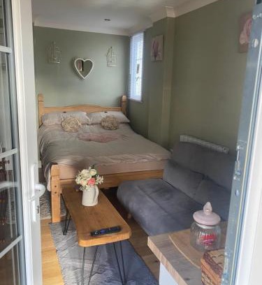 Llanfair-Dyffryn-Clwyd Casa | Private en-suite RUTHIN