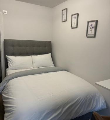 Cradley Otro | Private En-suite