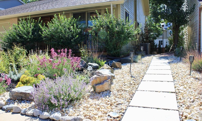 Meadow Hills Casa | Entrada privada, central y cruzando la calle desde Cherry Creek State Park