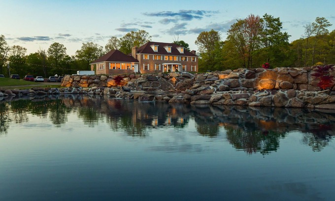 West Milford Casa | Private estate with lake view: pergola/pool, pickleball, sauna, cold plunge