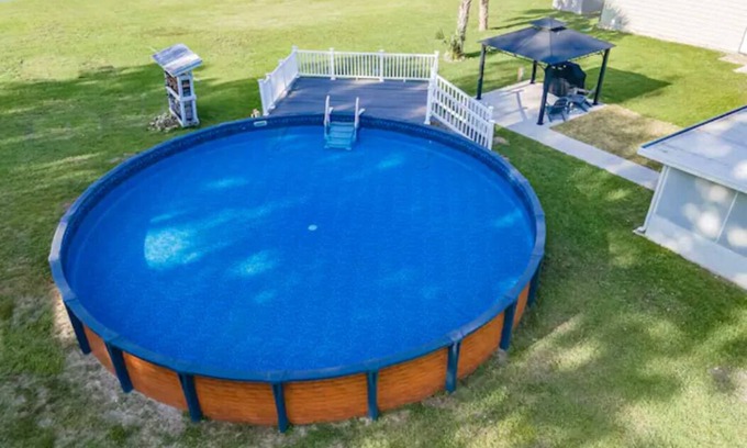 Ocala Casa | Family & Pup Paradise: Pool, Game Room, 1+ Acre Fenced Yard
