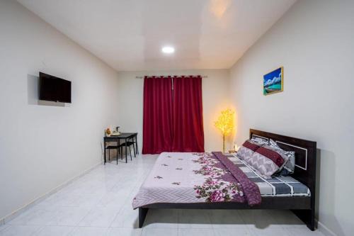 Mussafah Casa | PRIVATE FAMILY ROOM BY BJ