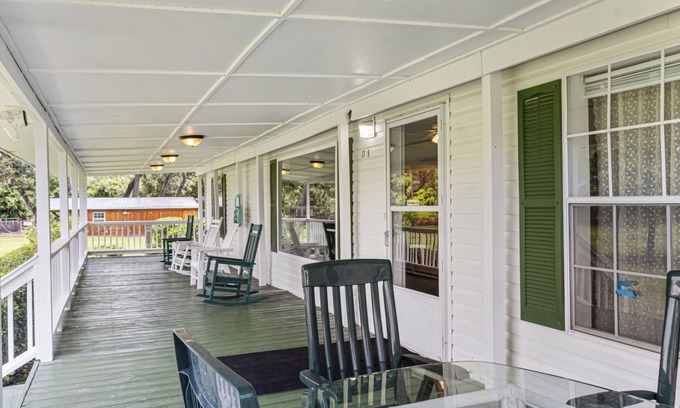 Pierson Casa | Private Farm w/Beach Near St.JohnsRiver
