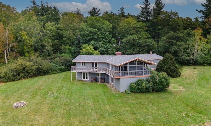 Dublin Casa | Private Field House - Spacious 4 Bedroom Home