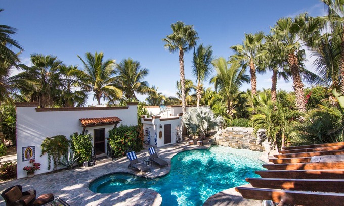 El Pescadero Villa | CASA CASCADA Muy privado 4 casas de huéspedes con piscina minutos a la playa Navidad disponible