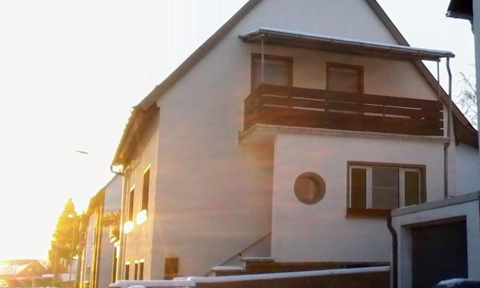 Enkenbach-Alsenborn Apartamento | private gemütliche Einliegerwohnung
