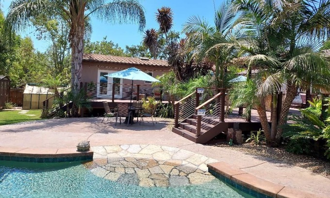 Fallbrook Casa | Casa de huéspedes privada cerca de Wine Country w / Pool