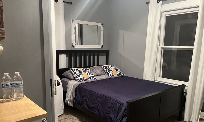 Hollister Apartamento | Private guest room in Hollister-Tres Pinos - 20 Min. to Pinnacles National Park.