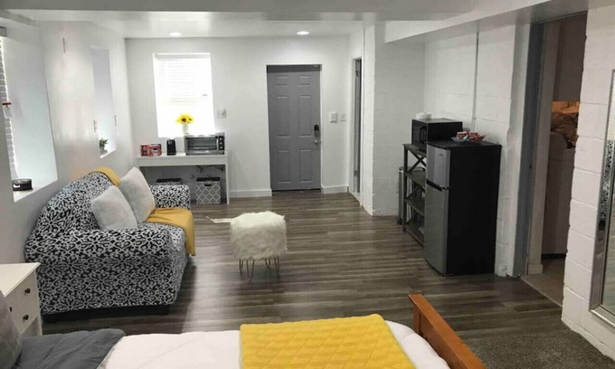 Sylvan Hills Condominio | Private Guest Suite | Near ATL Downtown & Airport