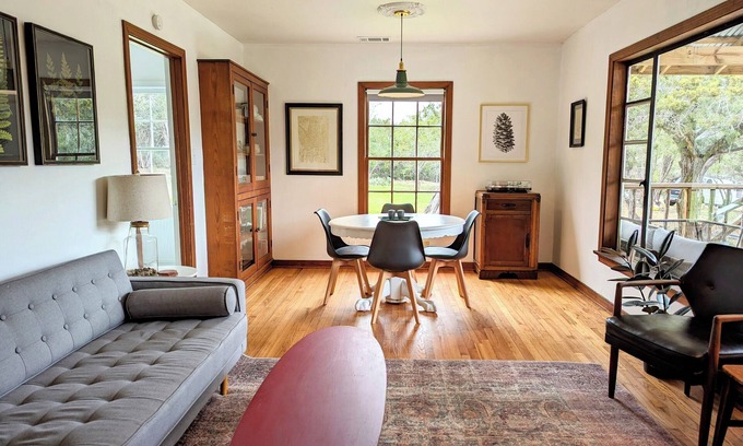 Driftwood Casa | Private Hill Country 1940s Bungalow
