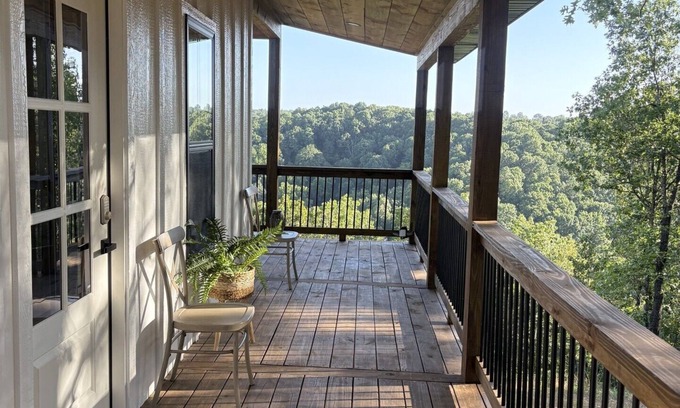 Harrison Cabina | New Scenic Cabin Getaway - Spotless, Peaceful & Perfectly Located for Adventure