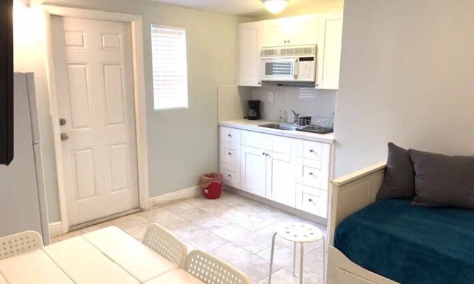 Little Ranches Apartamento | Private Hollywood APT Near Beach Airport & Casino
