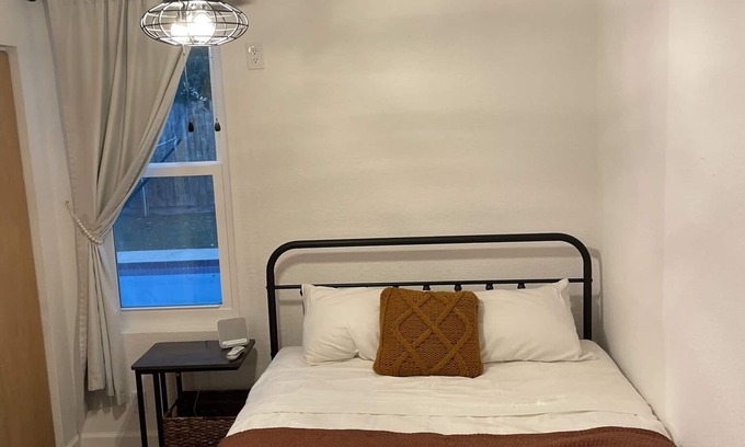 Palm Harbor Apartamento | Private Home Away from Home