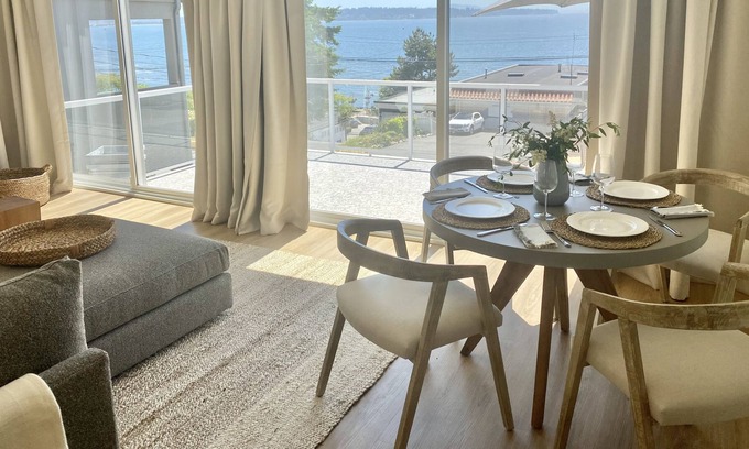 White Rock Casa | Private home with spectacular ocean views in newly renovated home/cottage.