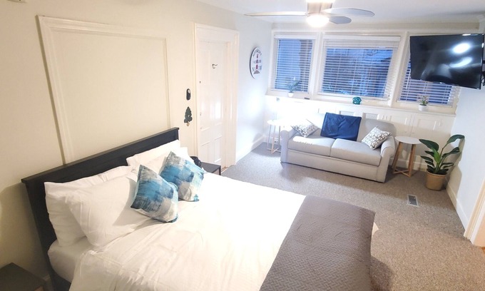 Newport Apartamento | Private 'Hotel' Style Apt