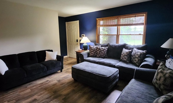Centre Hall Casa | Private House close to Penn State Campus with the feeling of home