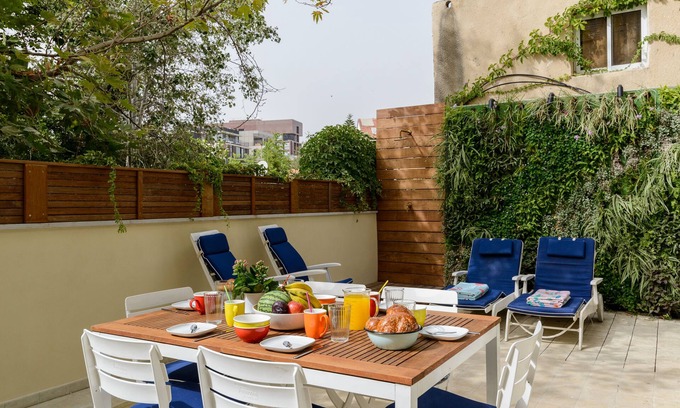 Neve Tzedek Apartamento | Dúplex en NEVE TSEDEQ - Parking + Terraza - SHABAZI