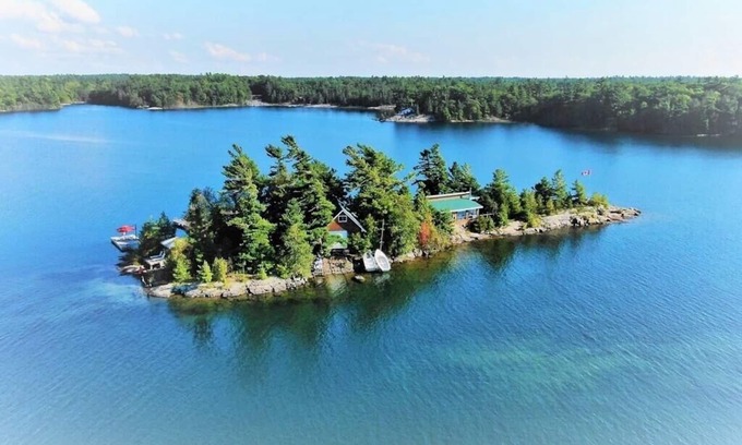 The Archipelago Cabaña | Isla privada en Sans Souci, Spider Bay, Georgian Bay