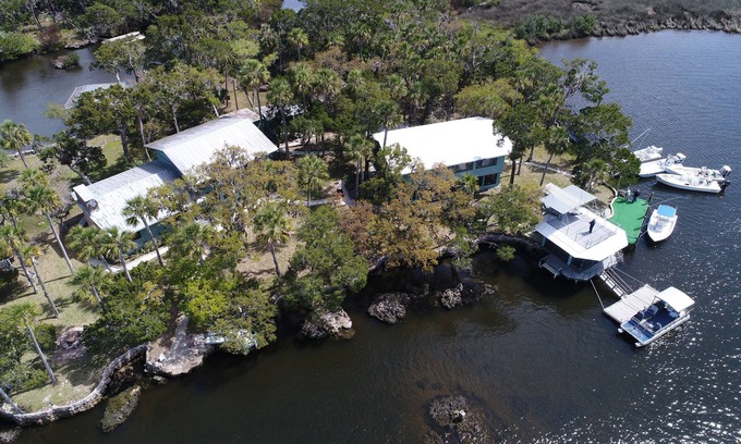 Homosassa Casa | Private Island Lodge: pescadores, vieiras, escapadas, golfistas, retiros