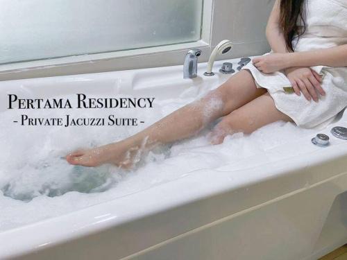 Taman Kobena Apartamento | Private Jacuzzi Staycation at KL City 921