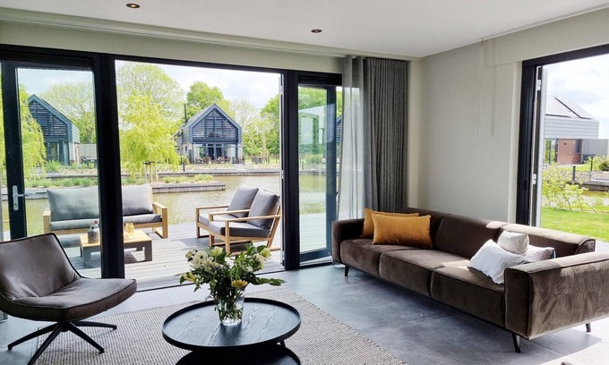 Balk Casa | Villa en Balk con muelle privado en Slotermeer