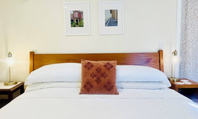 Nashville Apartamento | Private King Suite, Mins to BNA, Downtown