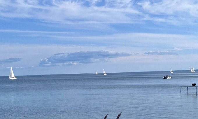 Oro-Medonte Cabaña | Private lakefront house on lake simcoe. Perfect for outdoor enthusiasts
