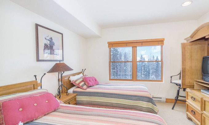 Mountain Village Hotel | Bear Creek Lodge 212C: 1 BR / 1 BA Hotel Room En Mountain Village, capacidad para 2
