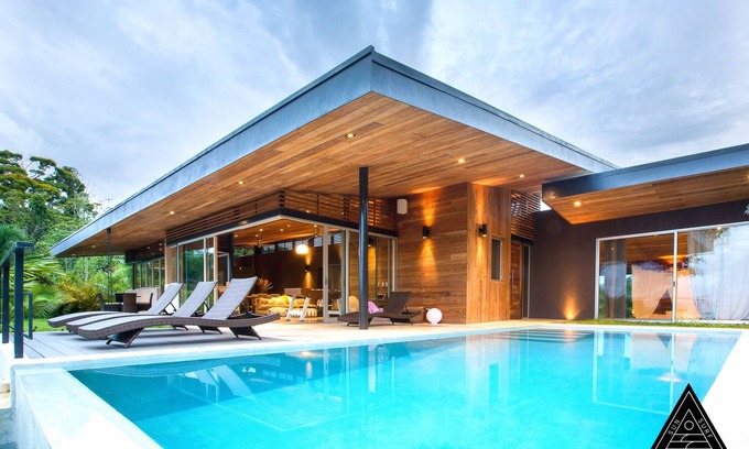 Pavones Villa | Luxury Villas Privadas