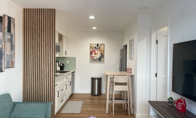 North San Jose Casa | Private Modern Spacious 1B1B 2 beds - Prime Location