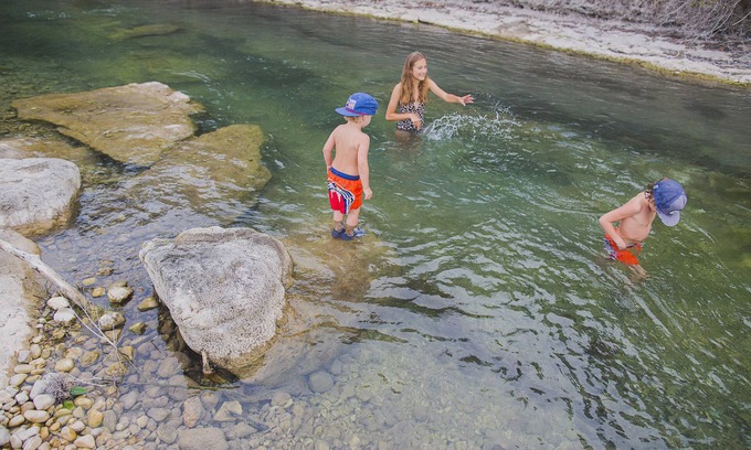 Uvalde Casa | Private Nueces River Ranch 110 mi W. of San Antonio,TX. FISHING/KAYAKING/TUBING