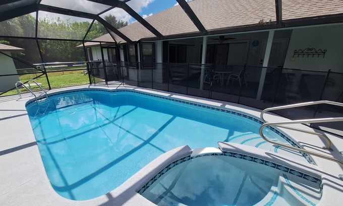 Sebastian Highlands Casa | Private Oasis! Heated Pool, Lanai with Poolside Bathroom, Grill, Mins to Beach!
