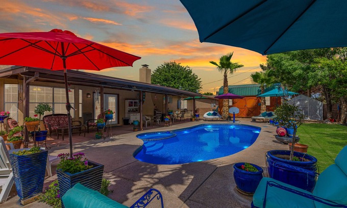 Las Cruces Casa | Private Oasis Near Old Mesilla - Home with an In-Ground Pool!