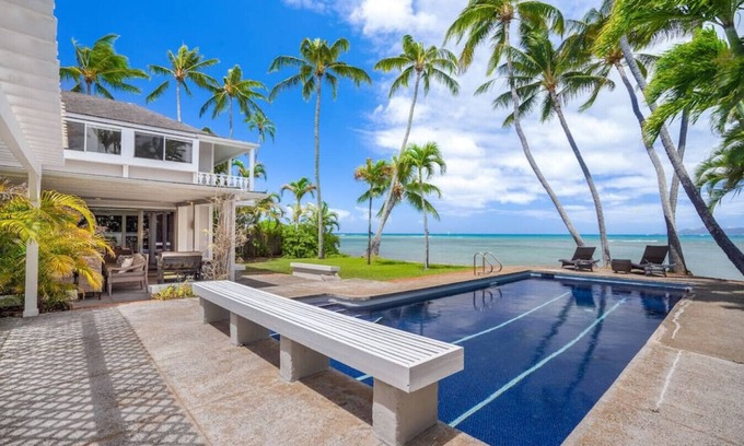 Portlock Casa | Private Oceanfront 5BR! Family Home Hawaii Kai