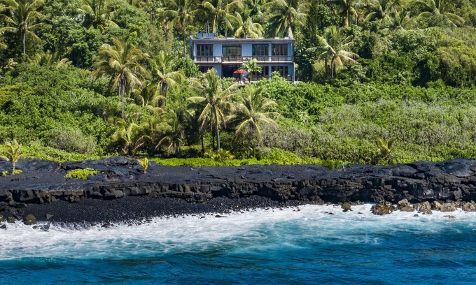 Kalapana Casa | Casa privada de lujo frente al mar en la prístina costa de la Puna